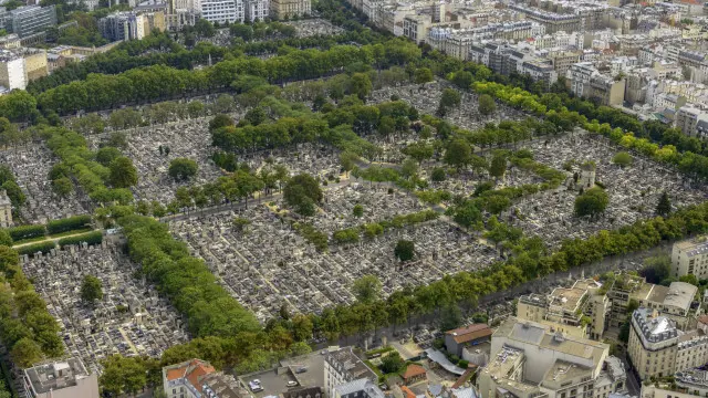 Pere Lachaise giữa lòng Paris