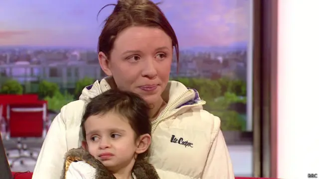 Mina 'Ela está ótima!', disse a mãe sobre Mina depois da cirurgia