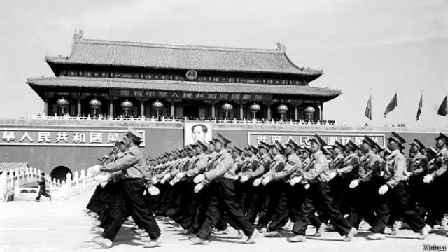1950年新中国第一次国庆大阅兵