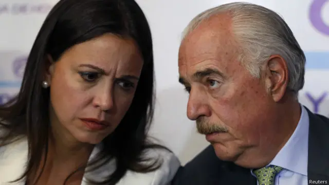 Maria Corina Machado y Andrés Pastrana