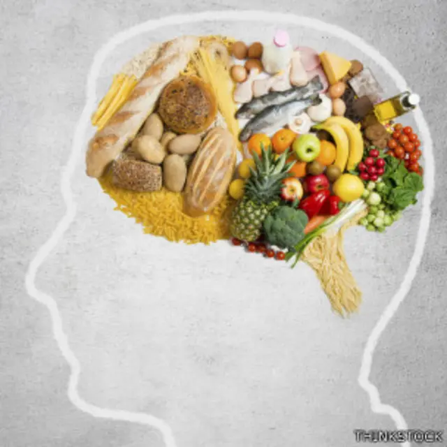 El psicólogo Eric Robinson creen que el apetito se forma tanto en nuestras mentes como en nuestros intestinos.