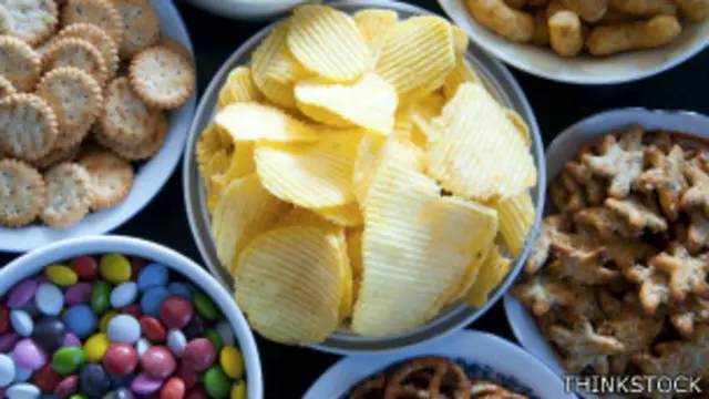 La mayor parte de la gente busca la variedad en los sabores. Así que si nos ofrecen varias opciones, la segunda vez elegiremos otra cosa.
