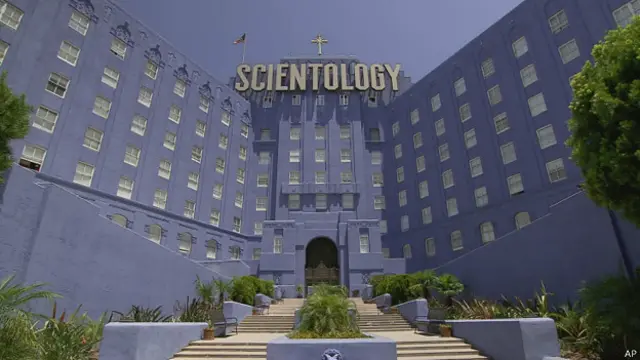 Sede de la Iglesia de la Cienciología en Los Ángeles