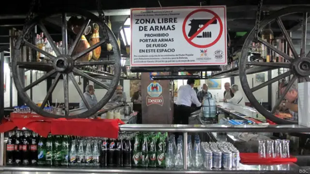 Aviso anti armas en Venezuela