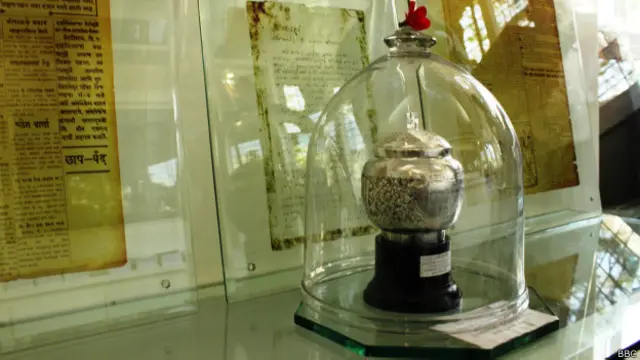 नथूराम गोडसे की अस्थियां