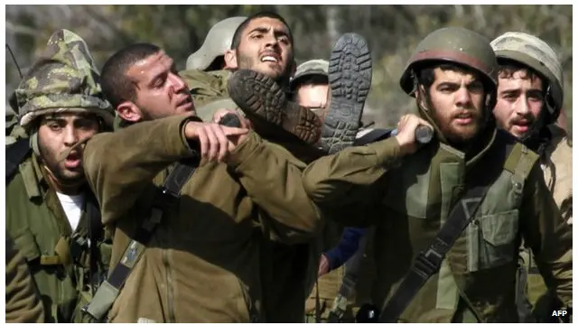 حماس کے ترجمان سمیع ابُو زہری نے کہا ہے کہ اسرائیلی فوج پر یہ حملہ جائز تھا۔