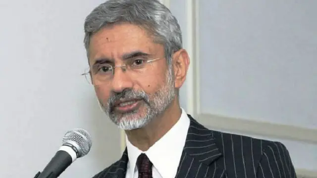 संविधान निर्माण प्रक्रियाबारे भारतले लगातार दिइरहेको अभिव्यक्ति प्रति कतिपयले असन्तुष्टी जनाएका छनु