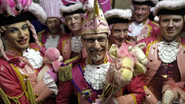 يبلغ موسم الكرنفال في كولونيا ذروته باستعراض الـ 16 من فبراير