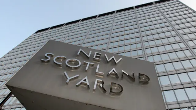 لندن سے تعلق رکھنے والے تینوں افراد کو استنبول سے گرفتار کیا گیا