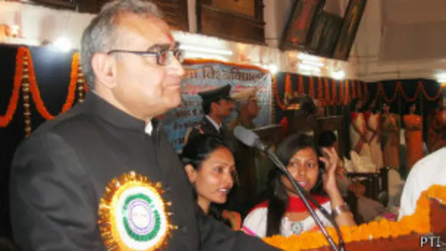 सुंदर महिलाओं के पक्ष में हैं काटजू