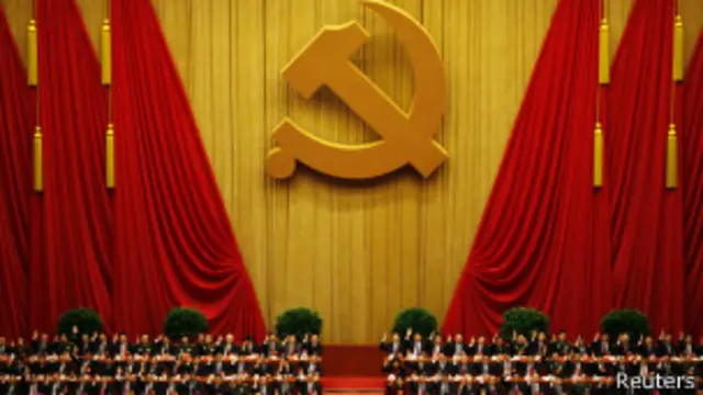 ကွန်မြူနစ် ဝါဒ ပိုမို ခိုင်မာအောင် ပညာရေးမှာ ထိန်းချုပ်မှုတွေ ပိုလုပ်လာ