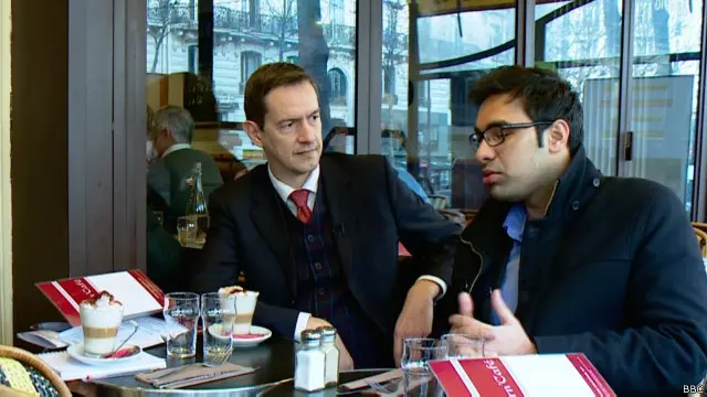 اہک نوجوان مسلم وکیل کا کہنا ہے کہ اسے یہ ناانصافی محسوس ہوئی کہ حملوں کے بعد ریاست کا پہلا ردعمل یہ تھا کہ یہودیوں اور انکی عبادت گاہوں کی حفاظت کے لیے سکیورٹی گارڈ بھیجے گئے