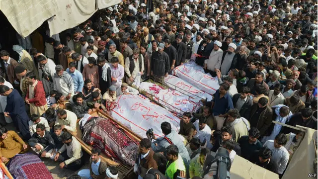 قرار است امروز مراسم خاکسپاری کشته شدگان برگزار شود