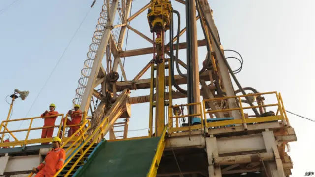 Компанія Shevron припиняє розробку сланцевого газу в Польщі