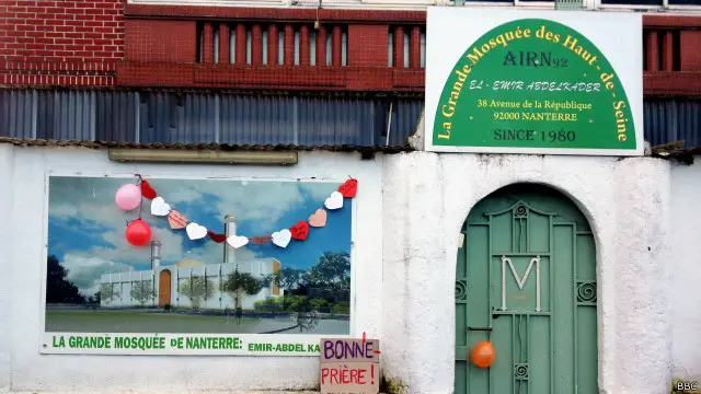 پروگرام ’شانہ بشانہ‘ کے تحت یہودی لوگ مسجدوں کی حفاظت کریں گے اور مسلمان لوگ یہودی عبادت گاہوں کی حفاظت کریں گے
