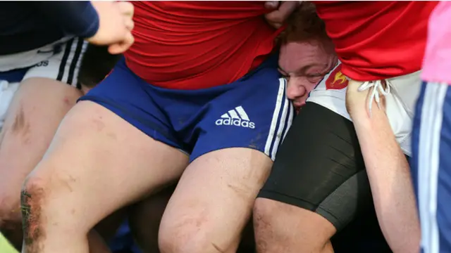 ناول نگار ول سیلف کا کہنا ہے کہ کمپیوٹر کے دور میں چھونے کے احساس ختم ہو رہ ہے