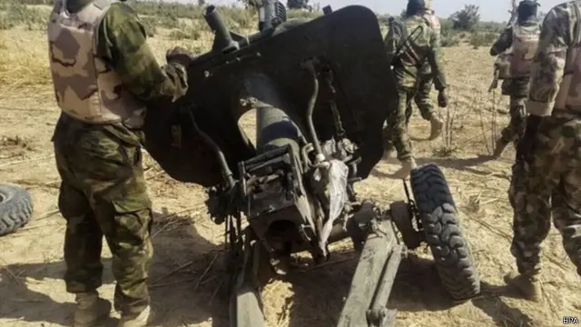 سمع دوي مدفعية ثقيلة في الساعات الأولى من صباح يوم الأحد