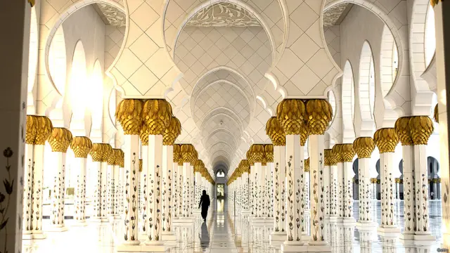 Masjid Agung Sheikh Zayed