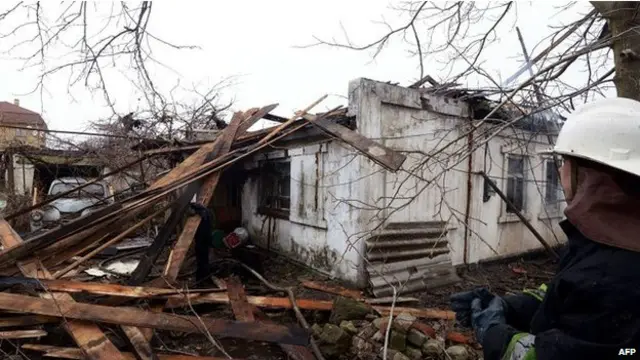 Розбомблені будинки