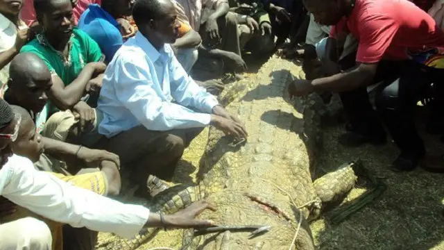 باتامبوز کا کہنا ہے کہ مگرمچھ نے اُن سے اُن کا مستقبل چھین لیا