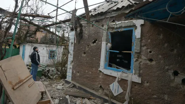 جہاں بہت سے مقامی افراد یوکرین سے نکلنا چاہتے ہیں وہیں بظاہر چند افراد وہاں سیاحت کے لیے جانا چاہتے ہیں