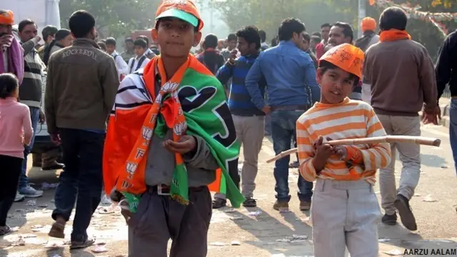 عام آدمی پارٹی کی حکومت اور اس کی غیر روایتی سیاست دہلی میں مودی کے لیے ایک مستقل درد سر بن سکتی ہے۔