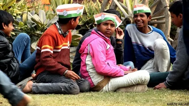 दिल्ली विधानसभा चुनाव में बच्चों का इस्तेमाल