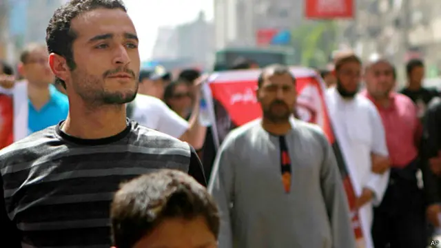 من بين المحكوم عليهم بالمؤبد الناشط أحمد دومة، وهو من الشخصيات الشبابية التي برزت إبان ثورة 25 يناير/كانون الثاني 2011.