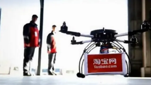 淘宝网是阿里巴巴其中的一个网购平台,在中国拥有大量客户。