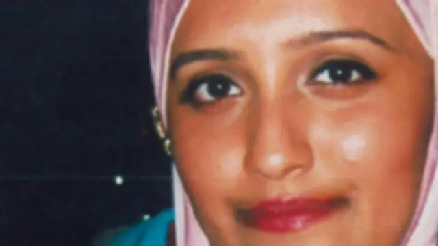 Aqsa Mahmood từ Glasgow, Scotland đã sang Syria tháng 11/2013 để lấy chồng trong IS