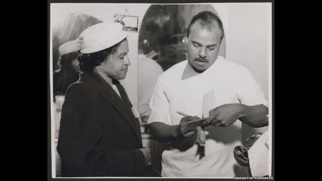 Los Angeles, California, in 1956. Fotografía de McLain's Photo Service.