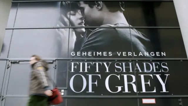 Phim Fifty Shades of Grey bị đánh giá là dở về cả nội dung lẫn diễn xuất