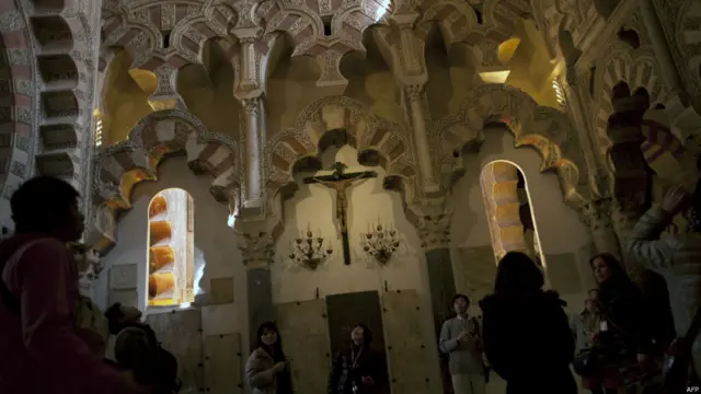 masjid katedral cordoba