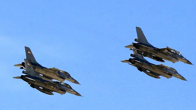 اردن نے اپنے مغوی پائلٹ کو ’زندہ‘ جلانے کی ویڈیو منظرعام پر آنے کے بعد دولتِ اسلامیہ کے خلاف دوبارہ فضائی حملوں کا آغاز کیا تھا