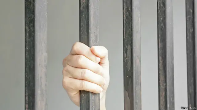 وفاقی انتظامیہ نے سنہ 2012 میں بالوں کے فارنسک تجزیوں میں نقائص سے متعلق رپورٹ کے بعد تحقیقات کا آغاز کیا تھا