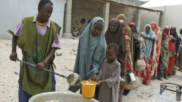 تتساءل الجالية الصومالية في أمريكا: من سيطعم أسرنا في الصومال لو توقفت التحويلات؟