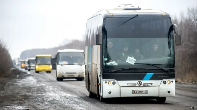 автобусы с беженцами