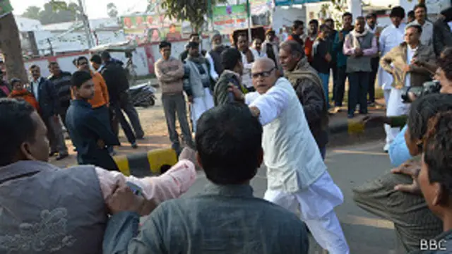 नीतीश मांझी समर्थक