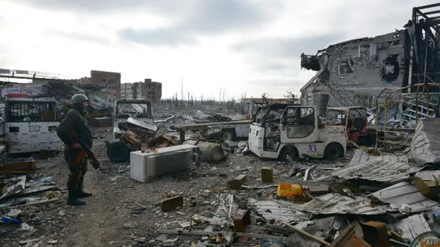 Разрушенный аэропорт Донецка