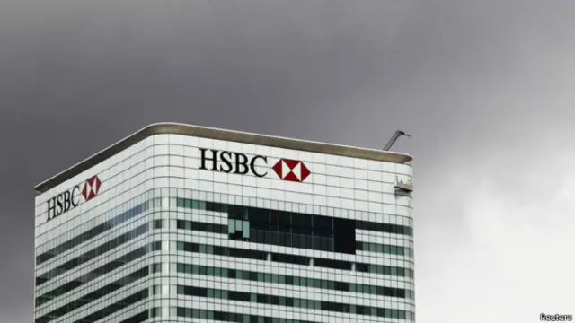 اس میں تقریبا سات ہزار برطانوی شہریوں کے بھی نام ہیں اور ان میں سے بہت سے اکاؤنٹ ٹیکس کے شعبے میں ظاہر نہیں کیے گئے ہیں