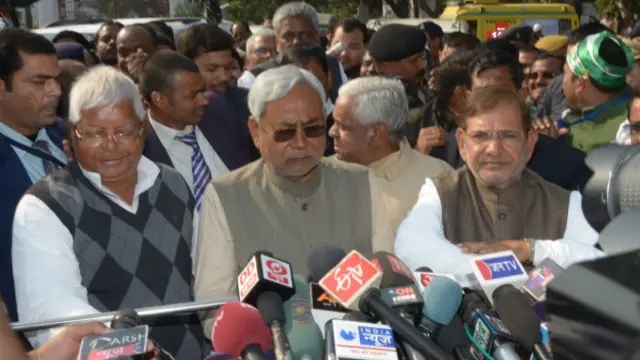 मुलायम सिंह यादव, नीतीश कुमार और शरद यादव