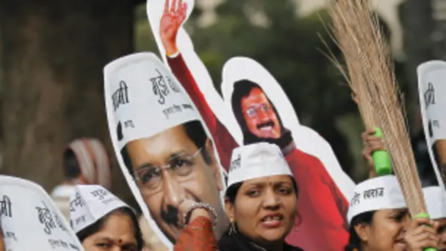 आप ने दिल्ली विधानसभा की 70 में से 67 पर जीत दर्ज की है.