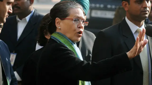 کانگریس کو ایک بھی سیٹ پر سبقت حاصل نہیں ہے