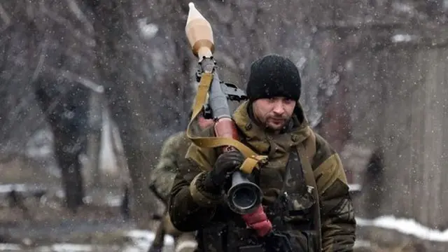 دیبالتسوا میں گذشتہ ایک ہفتے سے باغیوں اور حکومتی افواج میں شدید لڑائی جاری ہے