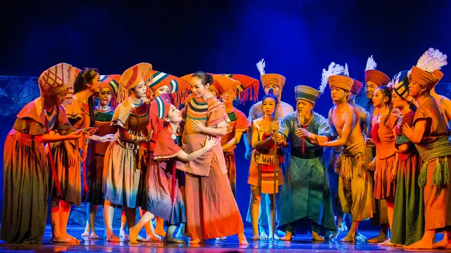 舞剧《逐梦天涯》讲述母子追寻太阳的故事