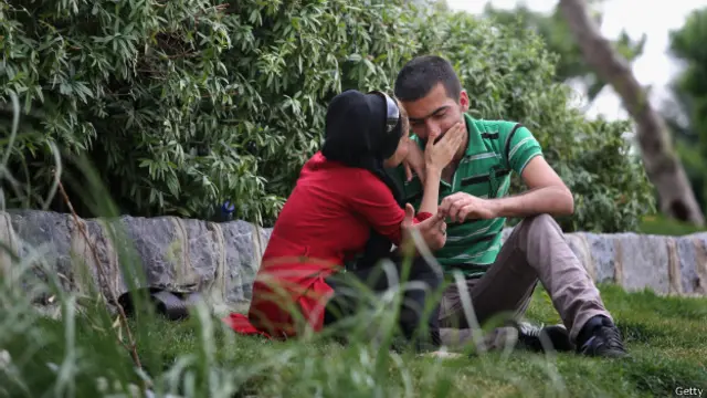 Đôi lứa tại Iran
