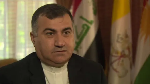 الأسقف بشار وردة يمثل الكنيسة الكلدانية الكاثوليكية في العراق.