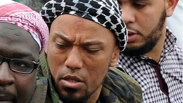 جرمنی میں وہ اسلامی موسیقی کے حوالے سے نوجوان مسلمانوں میں مقبول تھے