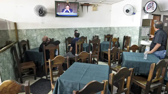 Venezolanos ven a Torres