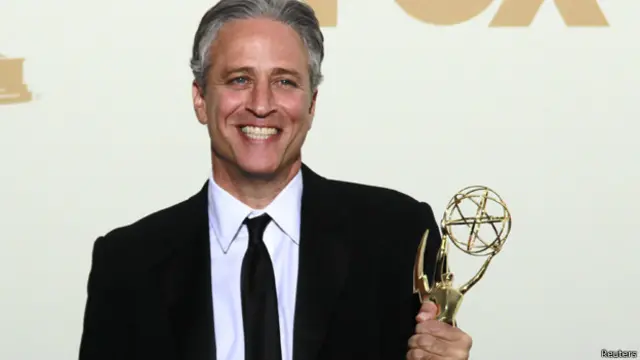 جون ستيوارت. يقدر عدد متابعي "البرنامج اليومي" بأكثر من مليون متفرج بالمعدل